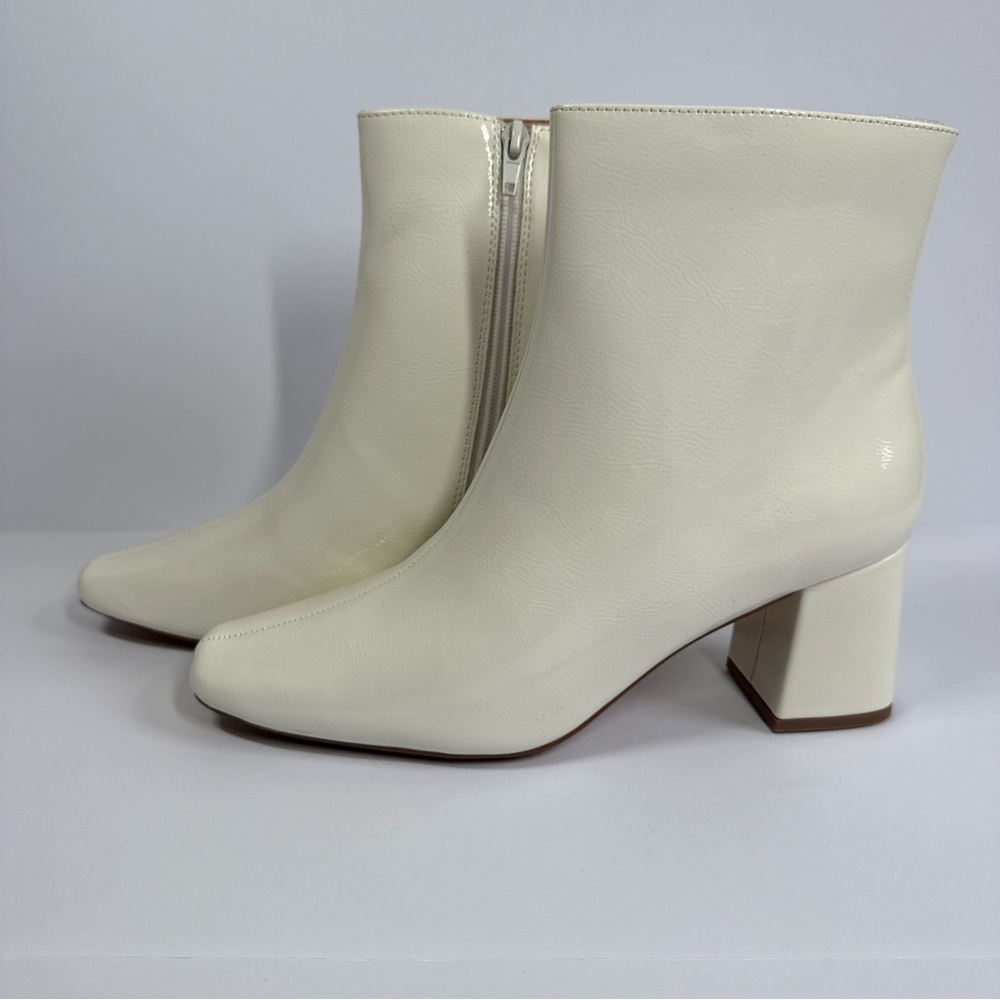 NEW Journee Collection Haylinn White Heeled Boots Size 9 US Tru Comfort Foam - Picture 11 of 12